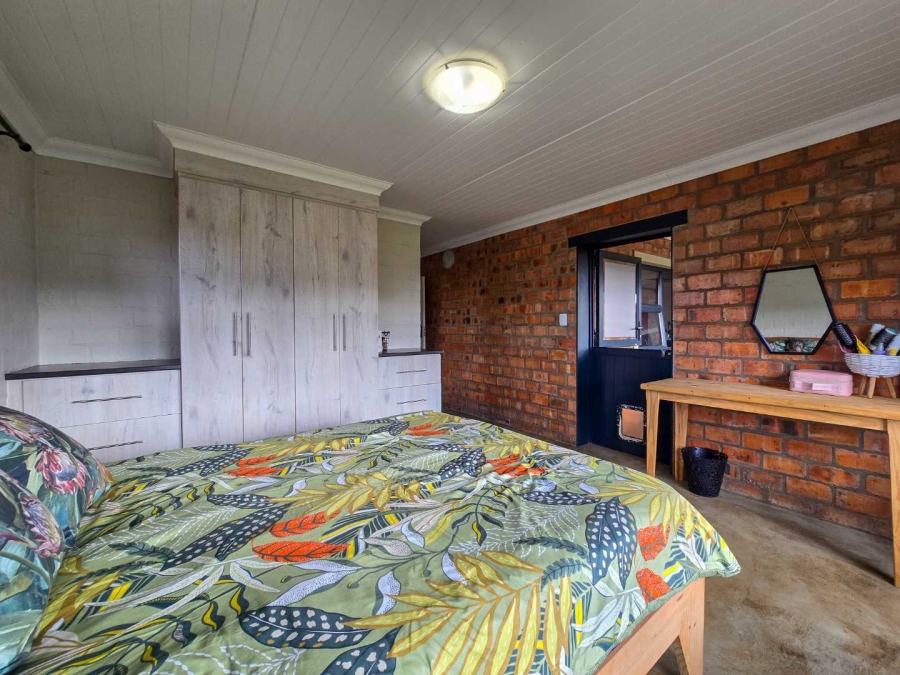 2 Bedroom Property for Sale in Stilbaai Wes Western Cape